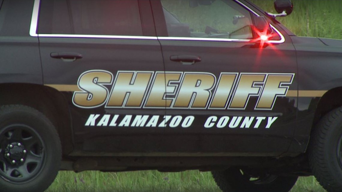 No suspects arrested after shooting at Kalamazoo Co. gas station ...