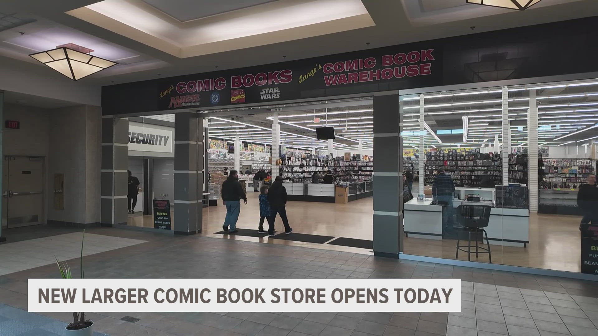 Lange's Comics and Collectibles officially opens larger store in