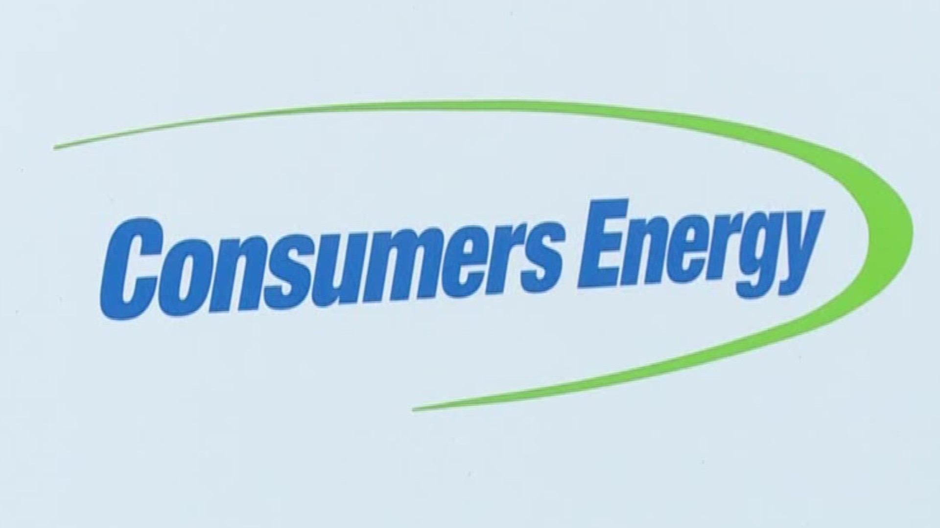 Consumers Energy continues restoration efforts Monday | wzzm13.com