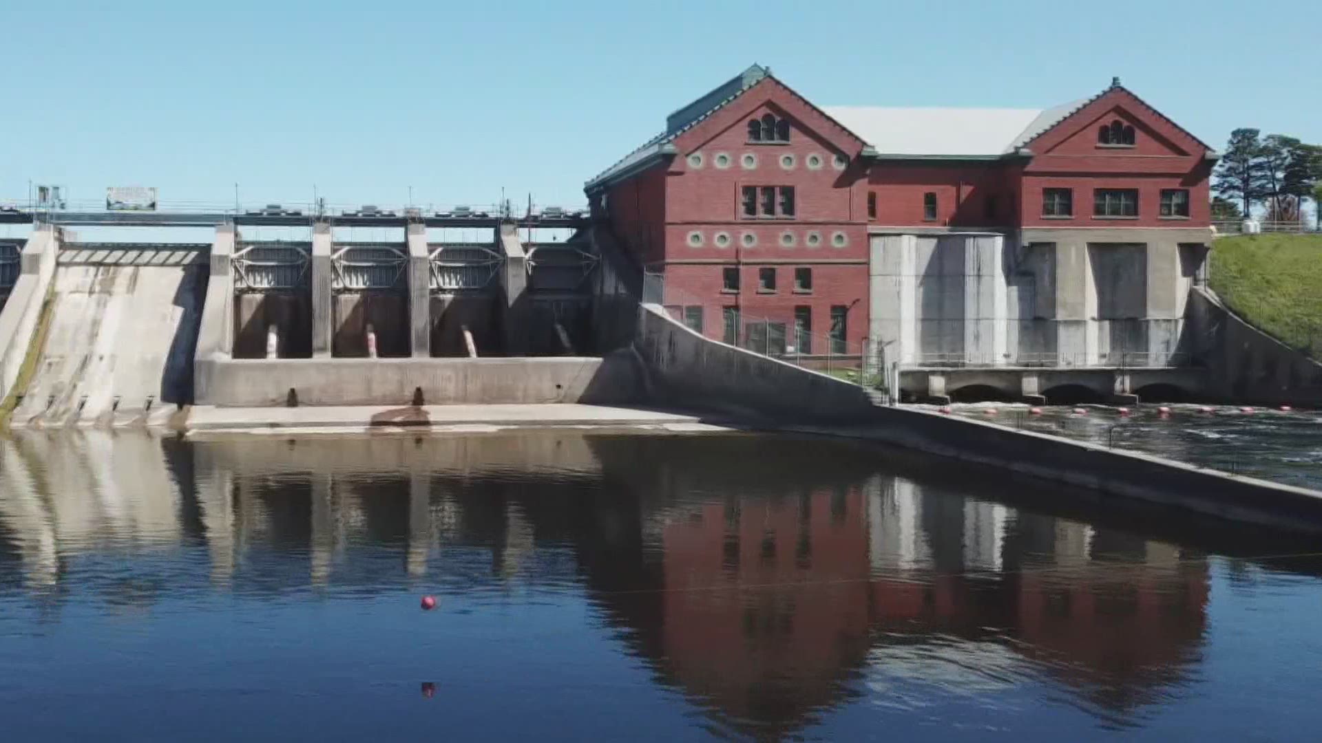 Hardy Dam on the Muskegon River one of the largest earthen dams east of the Mississippi River, twice as tall as the Edenville Dam which failed in May 2020.