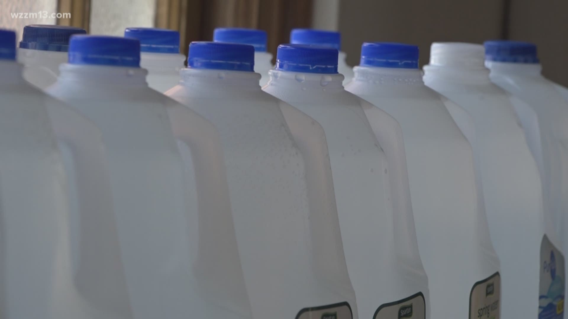 Judge blocks Flint water distribution