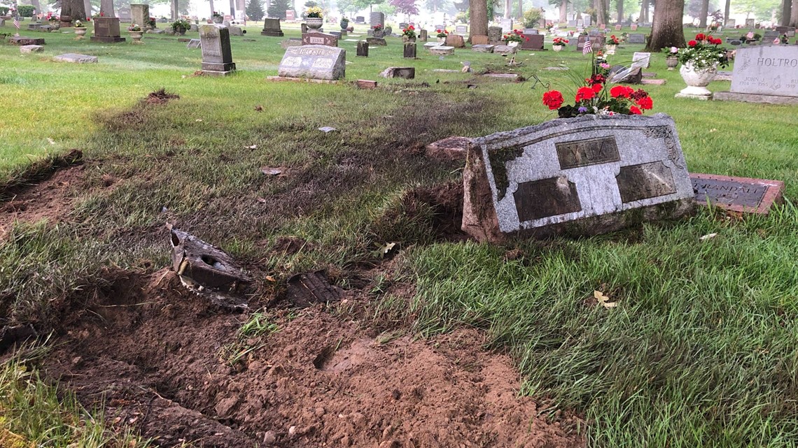 Police: Car crashes into Ottawa County cemetery, hits 12 headstones ...