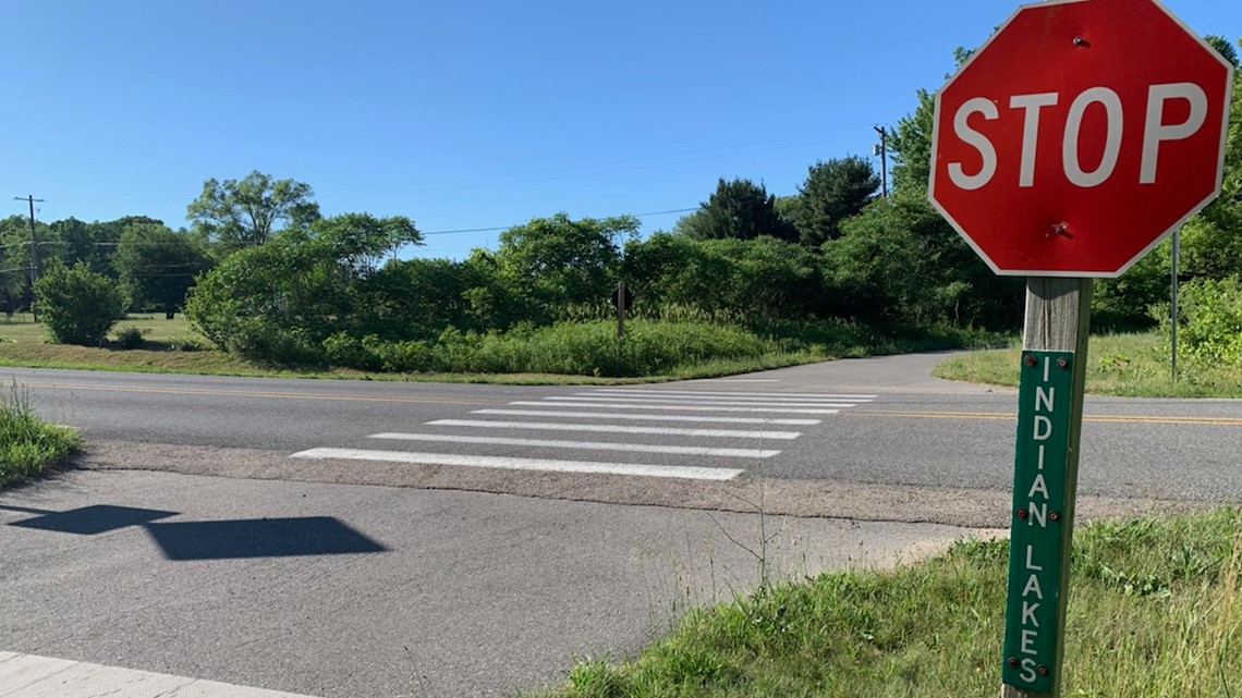 Woman Pinned Under Car Rescued By Bystanders | Wzzm13.com