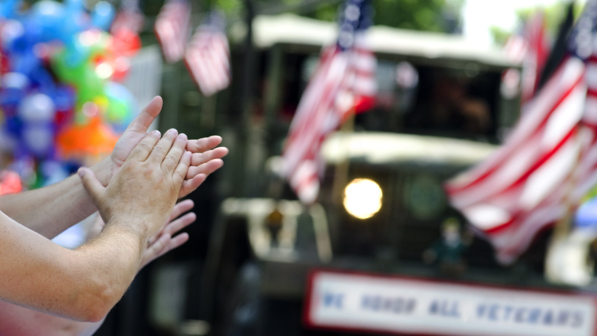 Watch the Grand Rapids Memorial Day Parade live