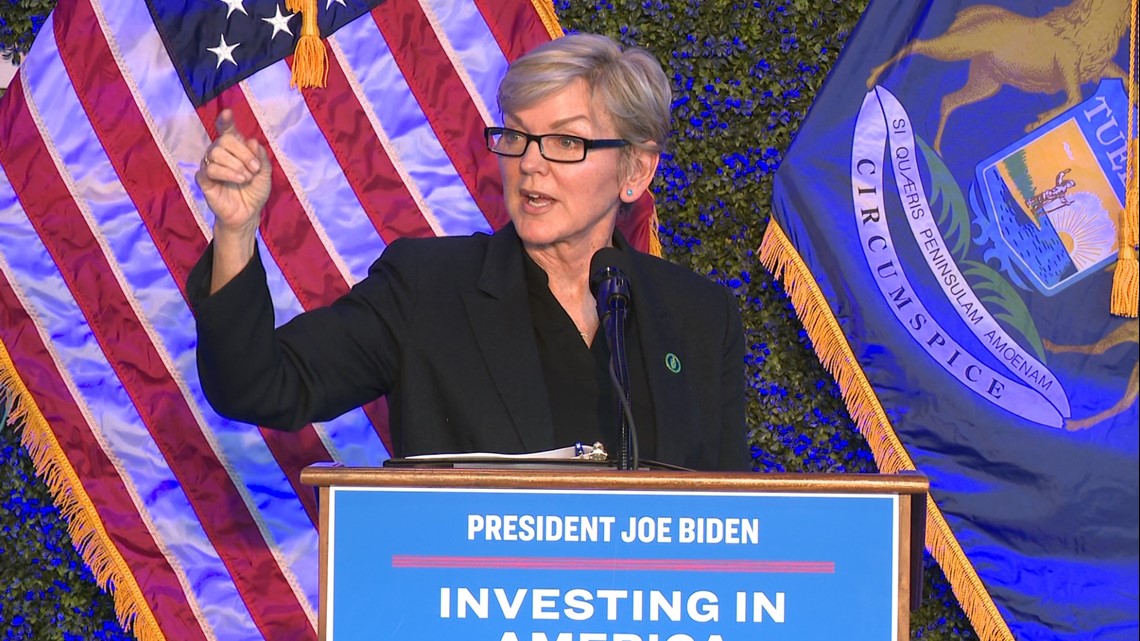 U.S. Energy Sec. visits Michigan, touting Biden energy policies ...