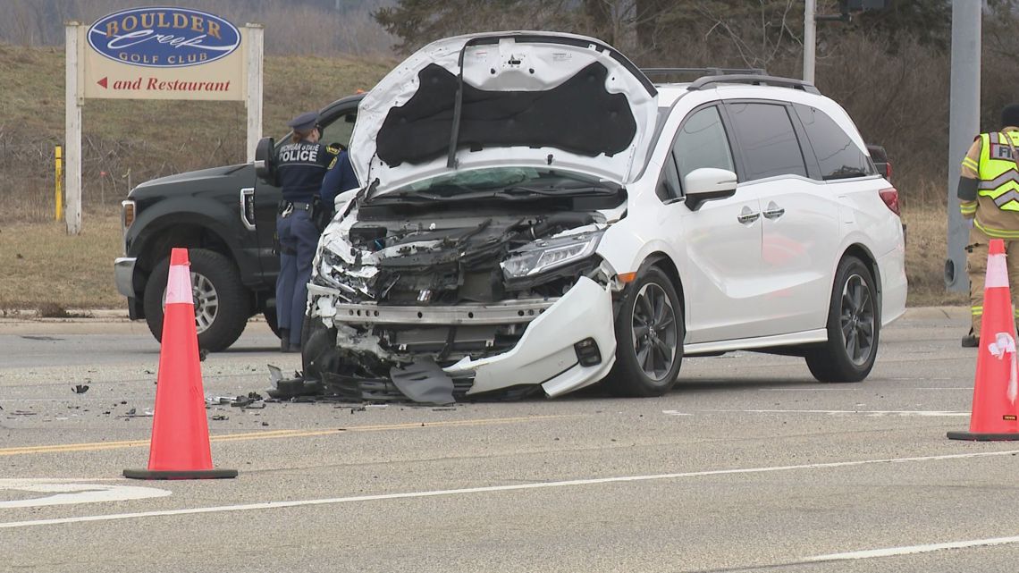 Man pulls woman from wreckage after deadly crash in Plainfield Township ...