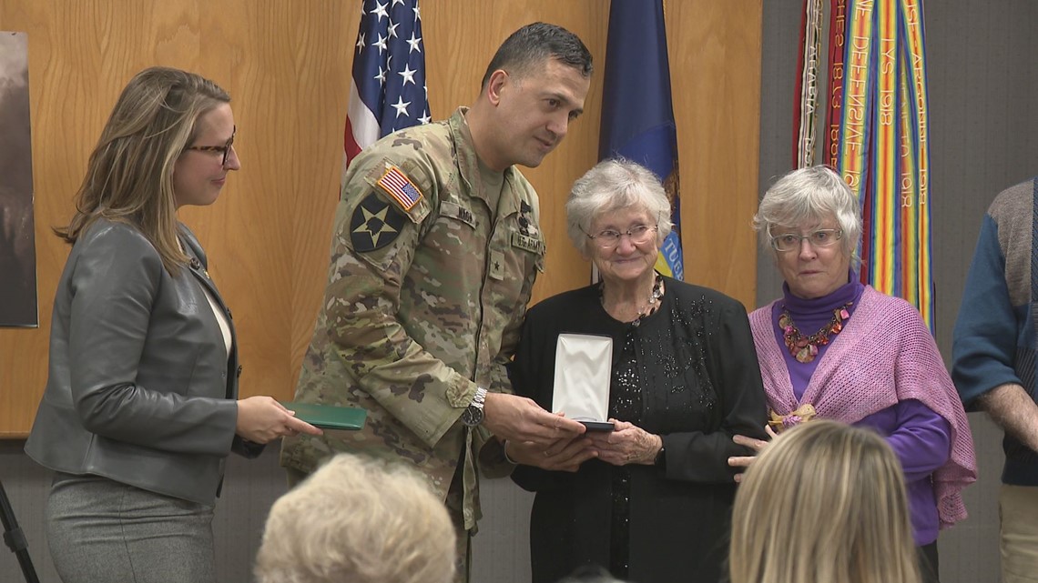Veteran from Grand Haven receives posthumous Purple Heart award - Vimarsana News
