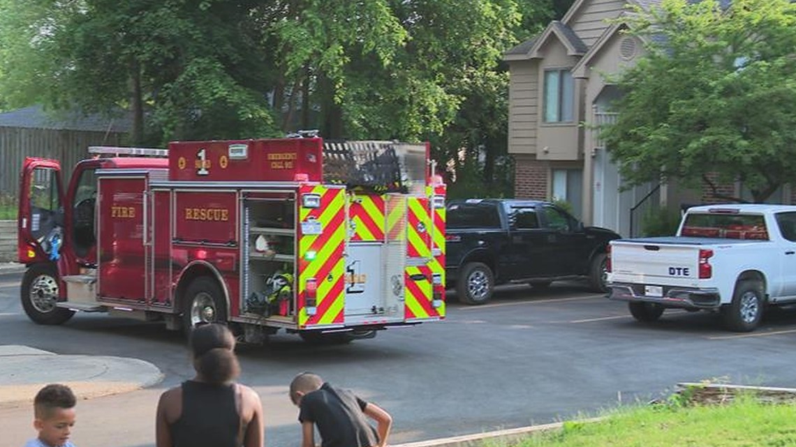 Man in critical condition after apartment fire in Wyoming | wzzm13.com