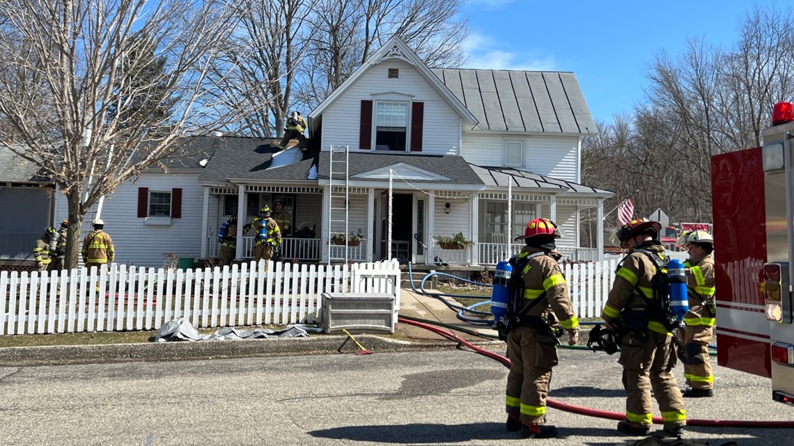 House Fire Closes Parts Of Cannonsburg Road In Kent County 