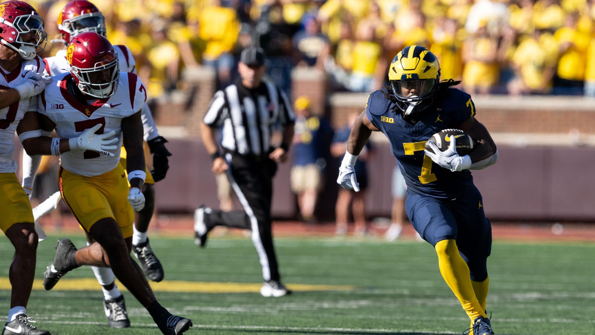 The Wolverines move to 1-0 in Big Ten play