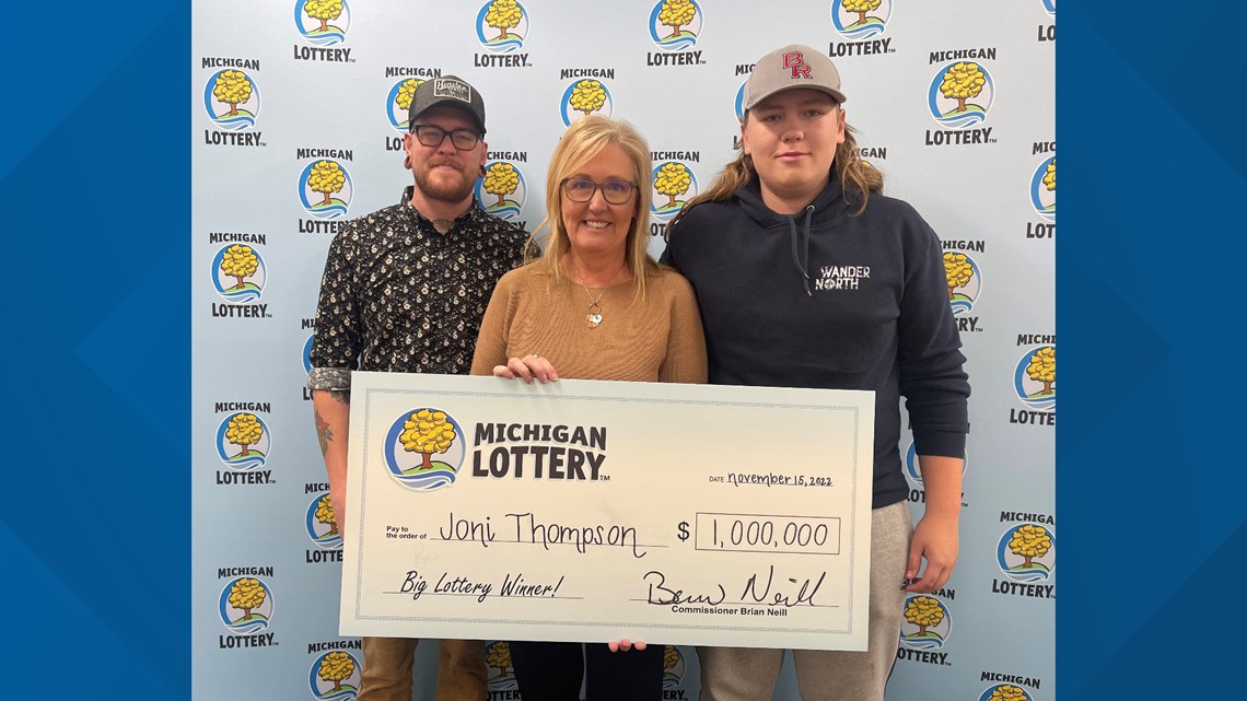 MI woman wins big first time playing Powerball