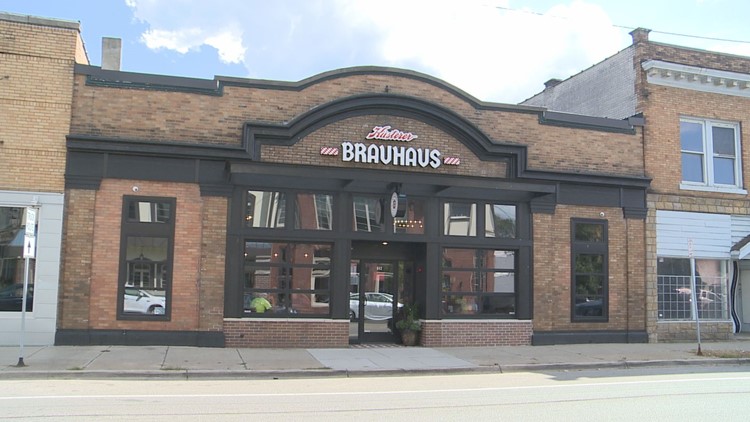 Küsterer Brauhaus opens in Grand Rapids