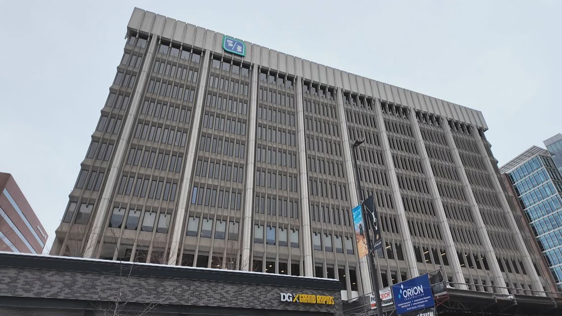 Longtime Grand Rapids office building converted into apartments