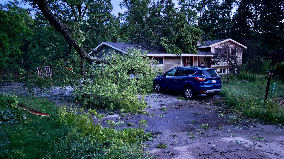 Severe storms topple trees, leave thousands without power in West ...