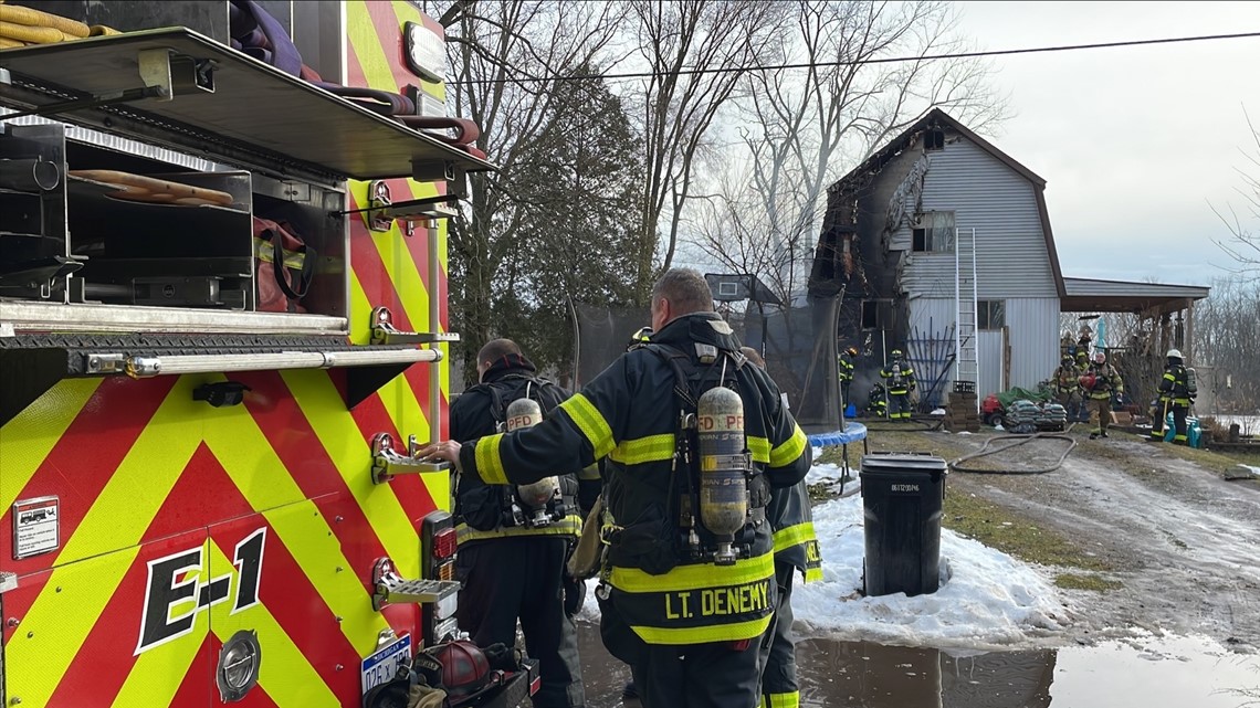 No one injured in Comstock Park house fire
