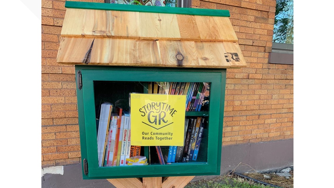 Book pantry installed at Hispanic Center for summer reading initiative ...