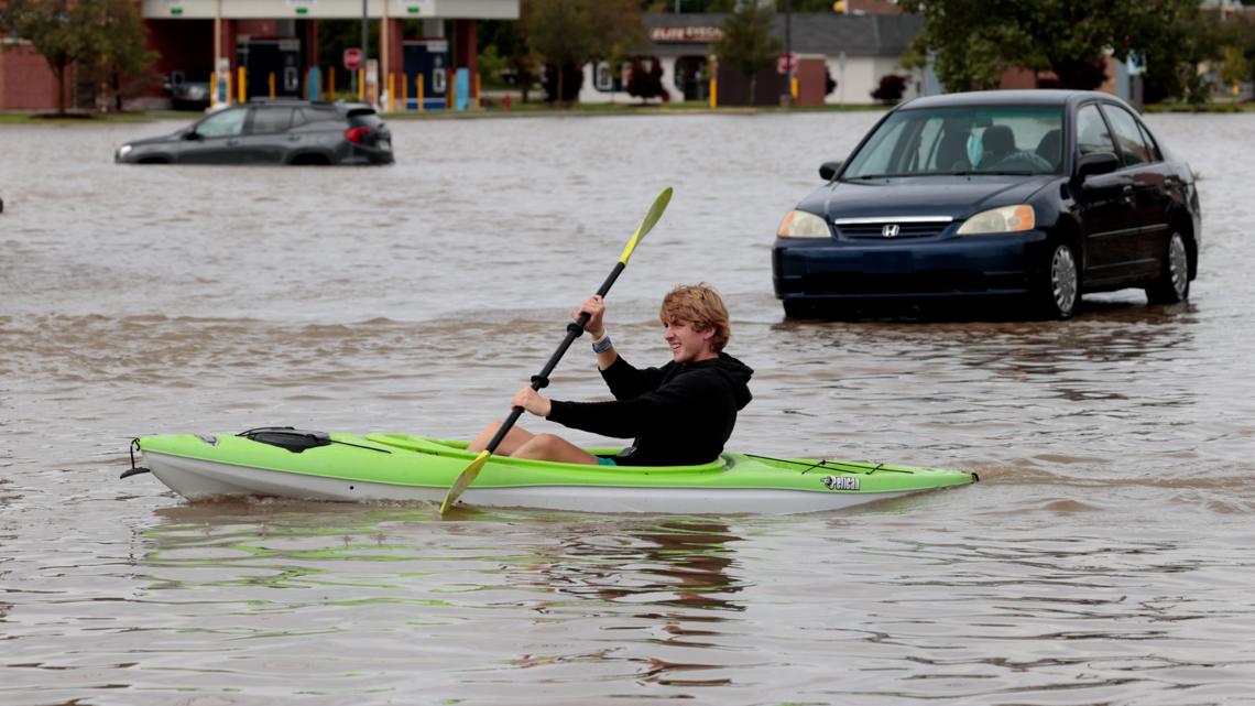 Heavy rain floods Detroit, Las Vegas and parts of Ohio - Vimarsana News