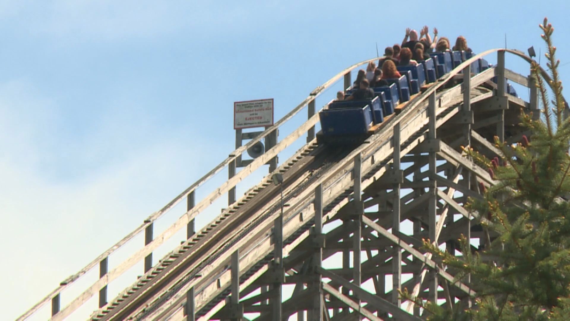 Michigan's Adventure Ends 'Tricks & Treats', Closing Early