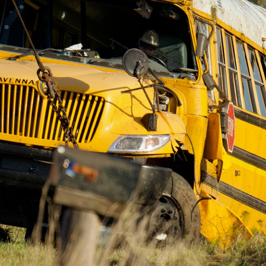Minor injuries reported after Ravenna school bus overturned, hits power ...