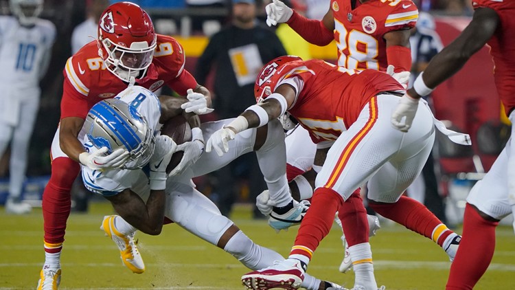 Detroit Lions vs Kansas City Chiefs RESULT: Mahomes throws pick