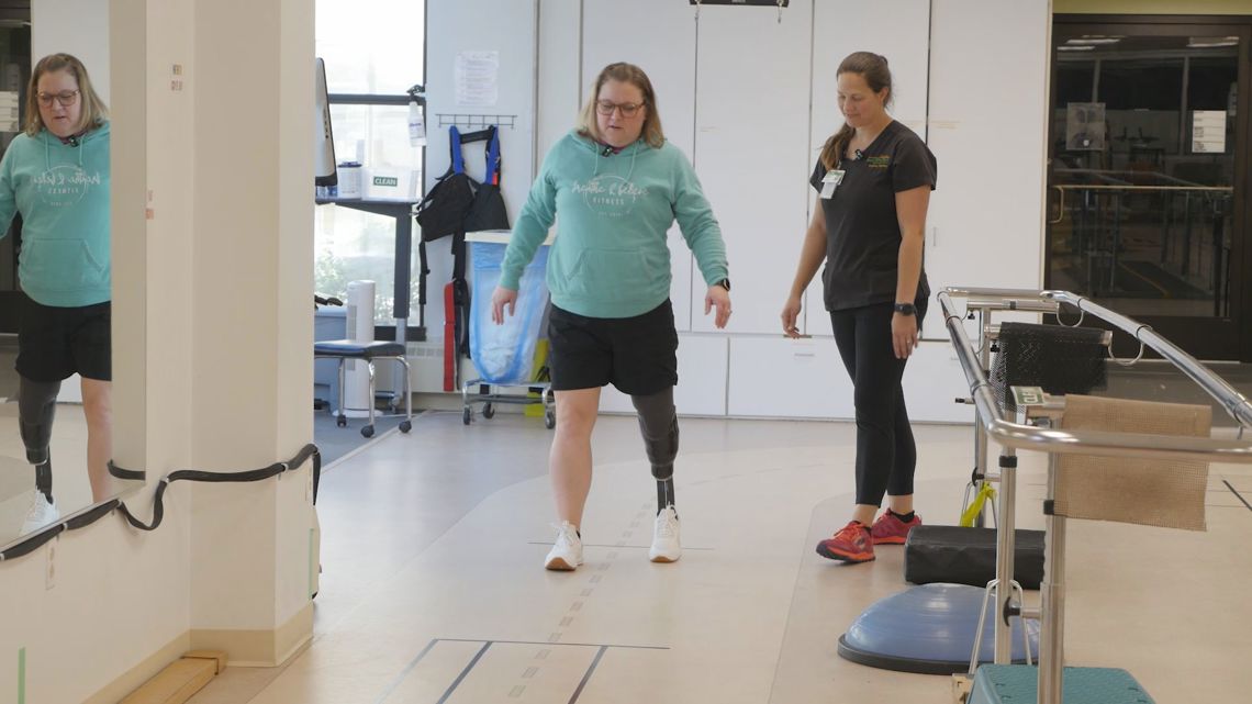 Whitehall teacher shares story of losing her leg | wzzm13.com