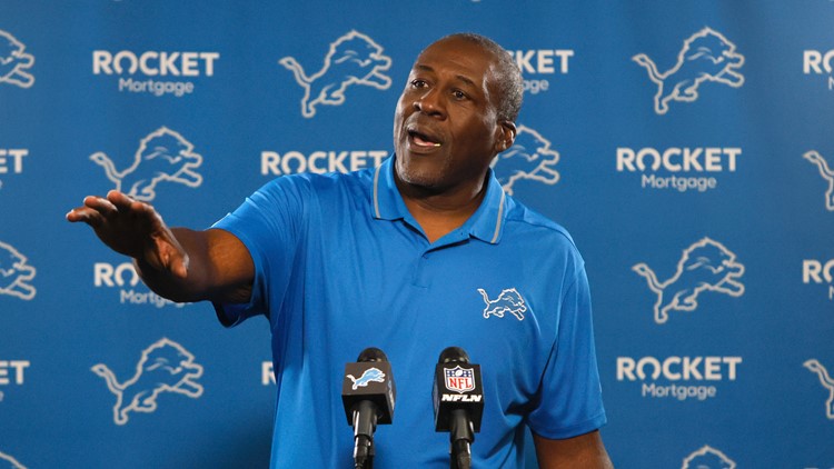 Media Confidential: Detroit Radio: WJR Adds Lomas Brown To Lions