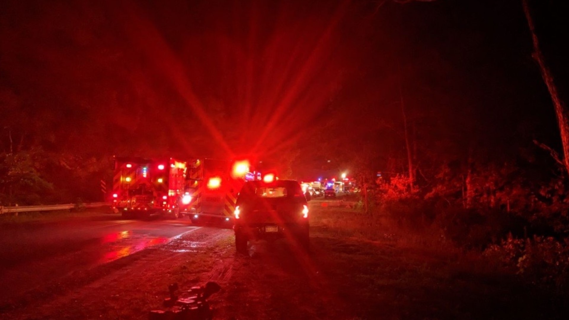 Crews battle early morning fire at moving business in Ottawa Co