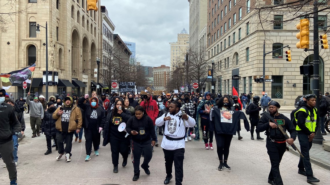 Demonstrators march for justice for Patrick Lyoya in Grand Rapids - Vimarsana News