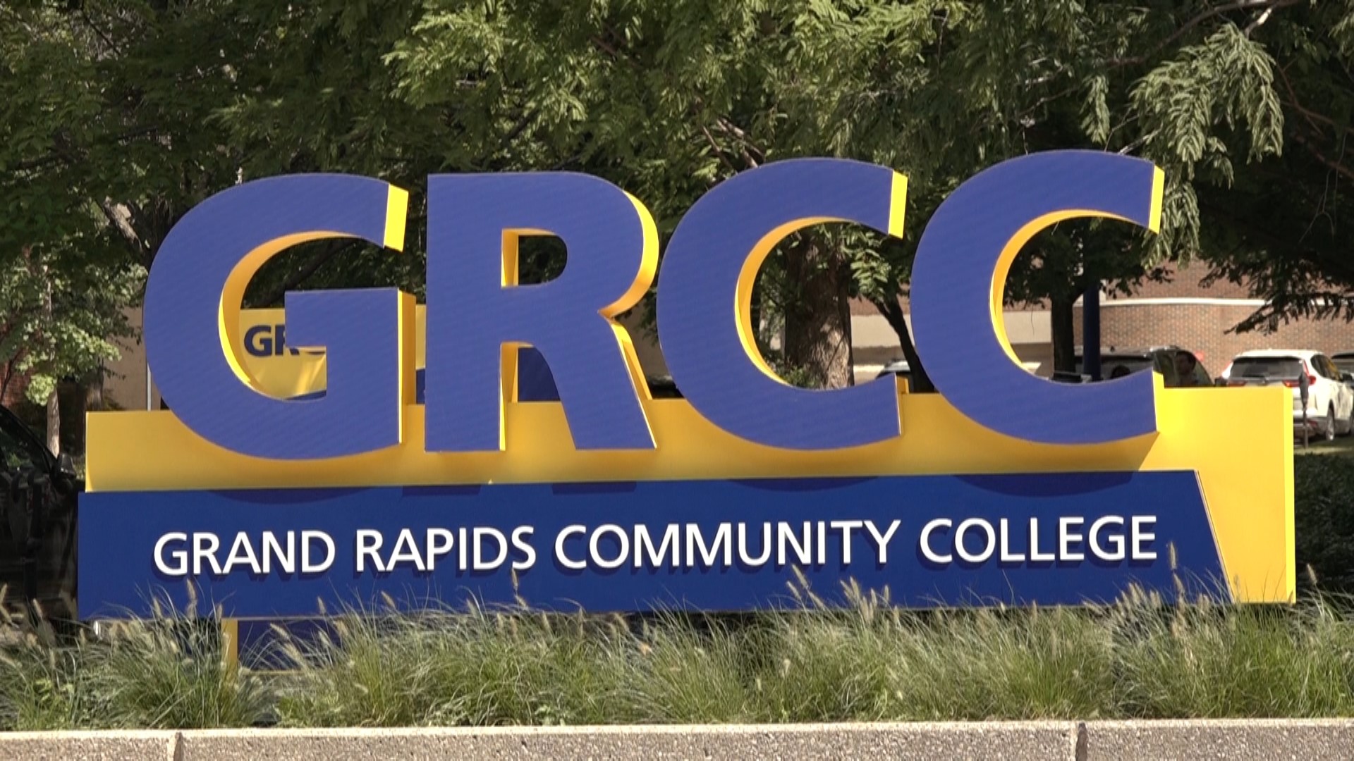 Grand Rapids Community College donated more than 70 tables to a local district in need.