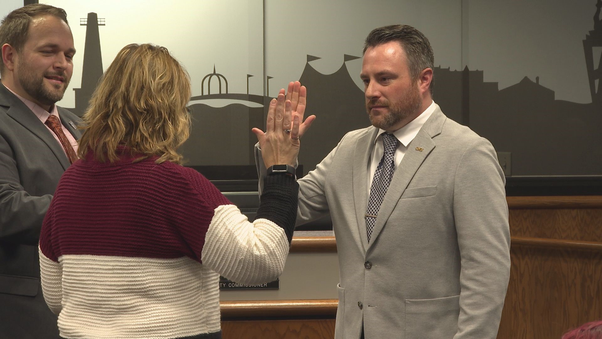 Muskegon City Manager Jonathan Seyferth takes office | wzzm13.com