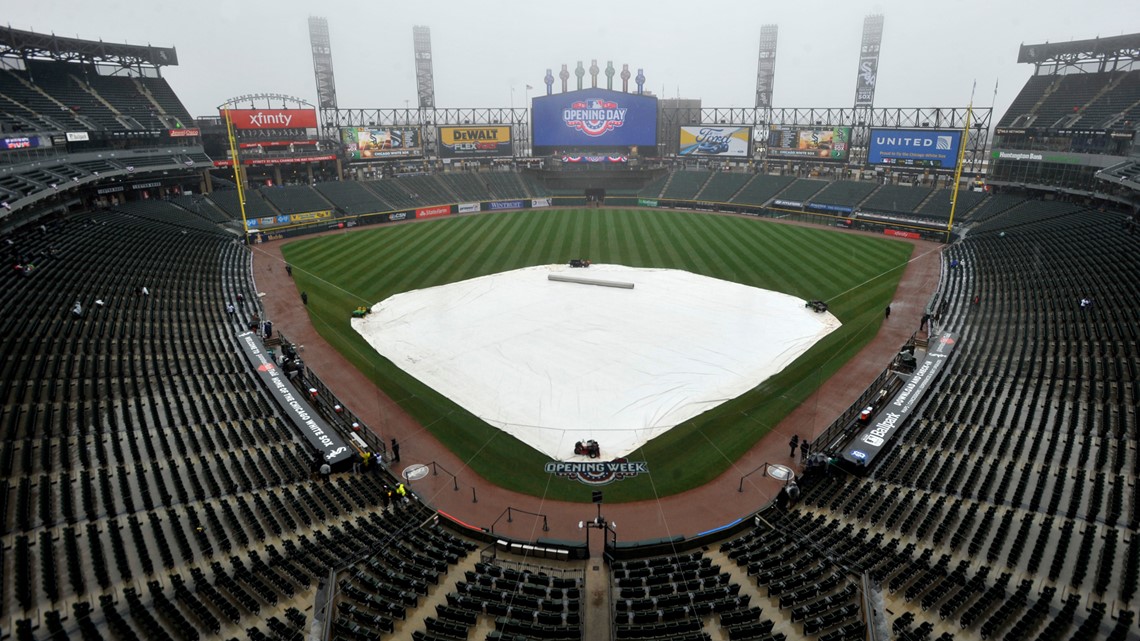 Tigers & White Sox split doubleheader