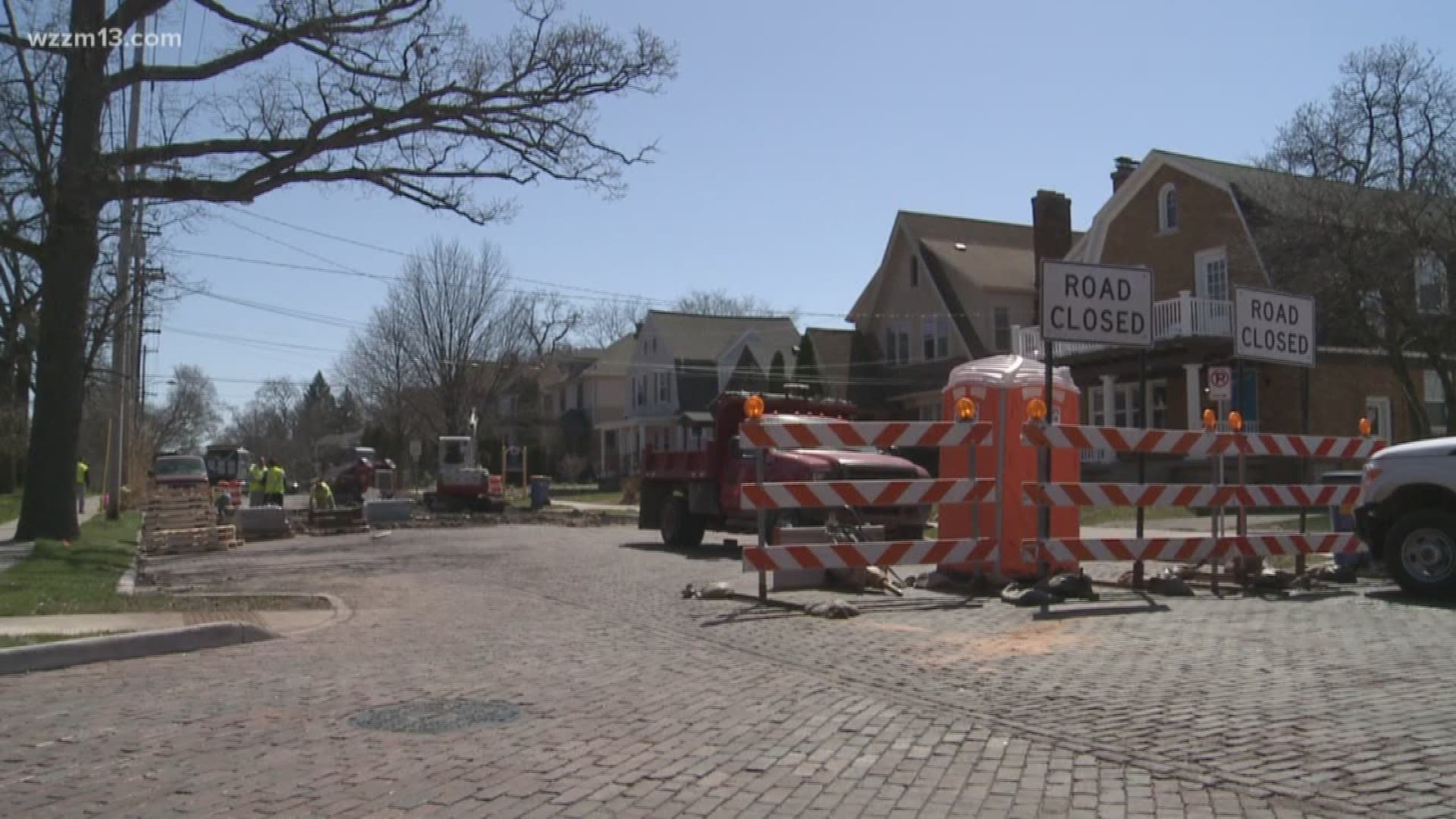 Part of Wealthy Street closes for brick work