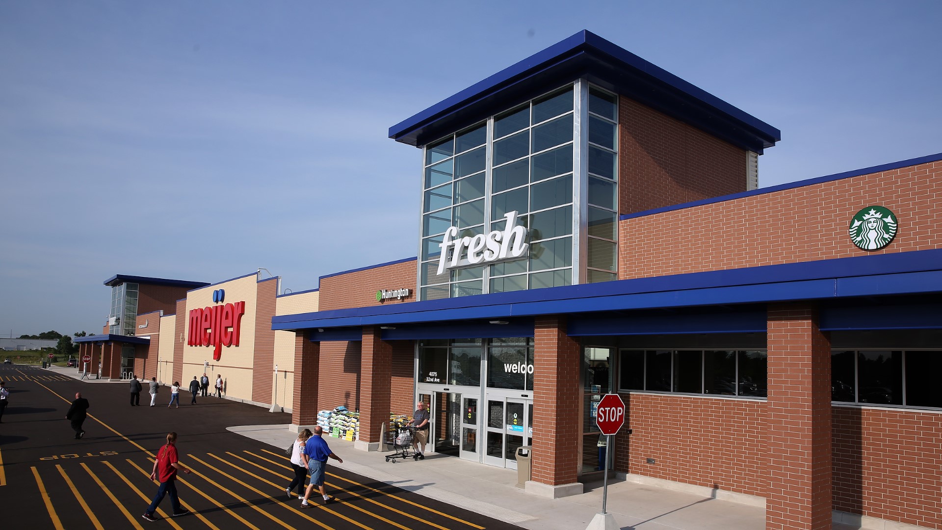 Meijer is opening a new 155,000 square-foot Fremont supercenter Tuesday, May 21.