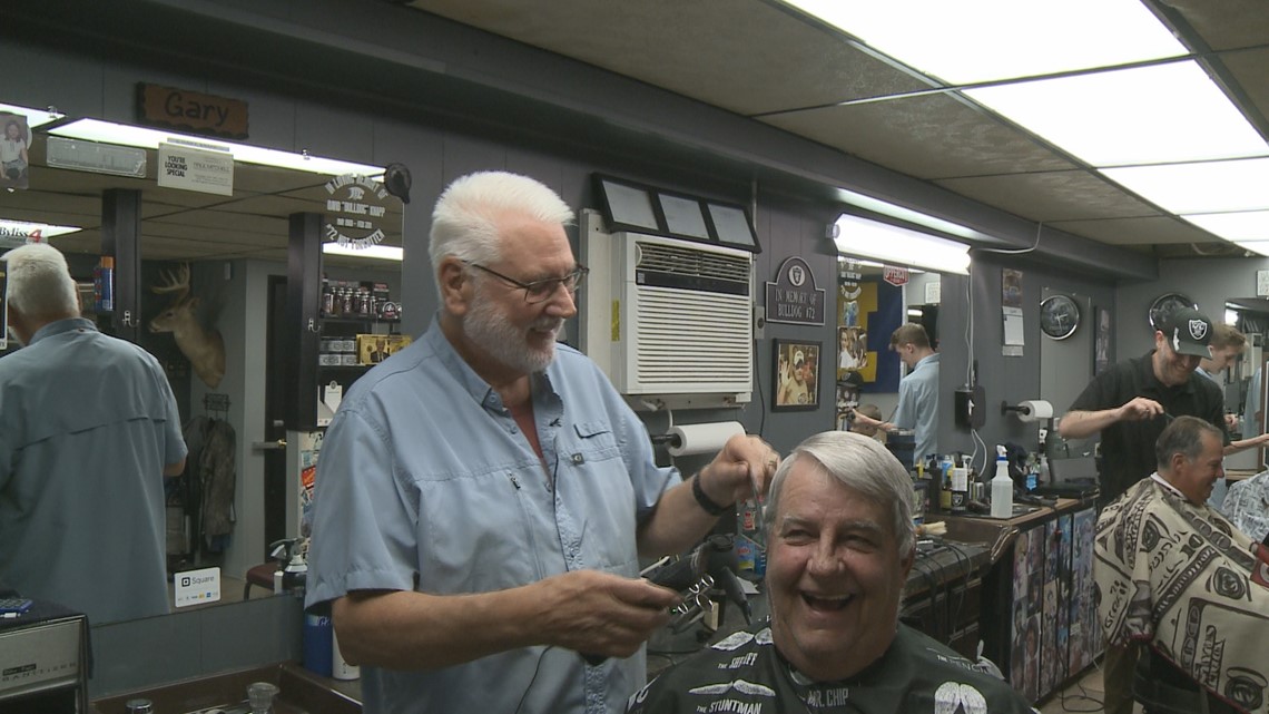3 generations work under one roof at Montague Barbershop - Vimarsana News