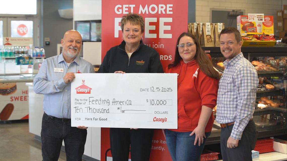 Casey's makes $10k donation to Feeding America West Michigan