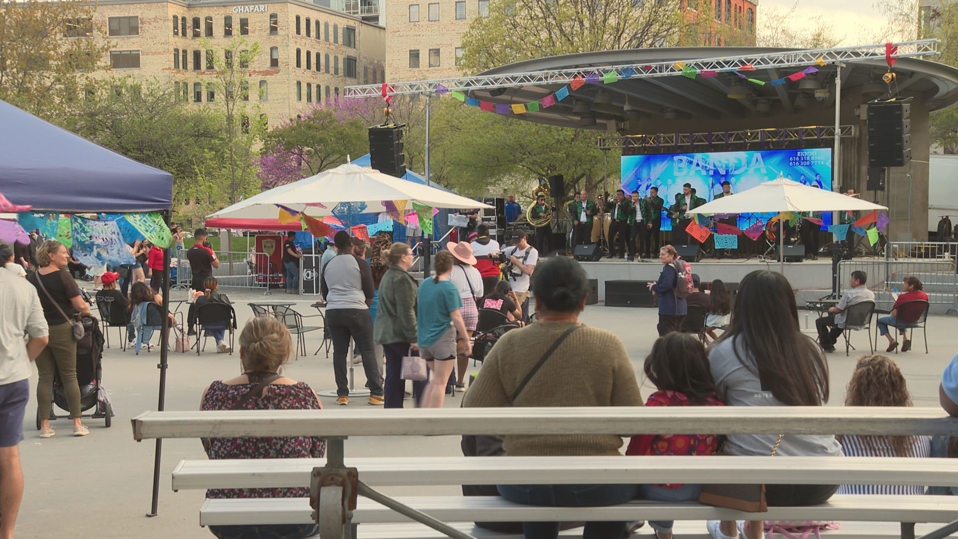 Hundreds gathered at Rosa Parks Circle Friday evening to celebrate Cinco de Mayo, a day to commemorate the Battle of Puebla.