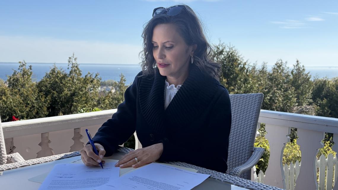 Gov. Whitmer signs bill forgiving makeup school days for districts in dozens of counties