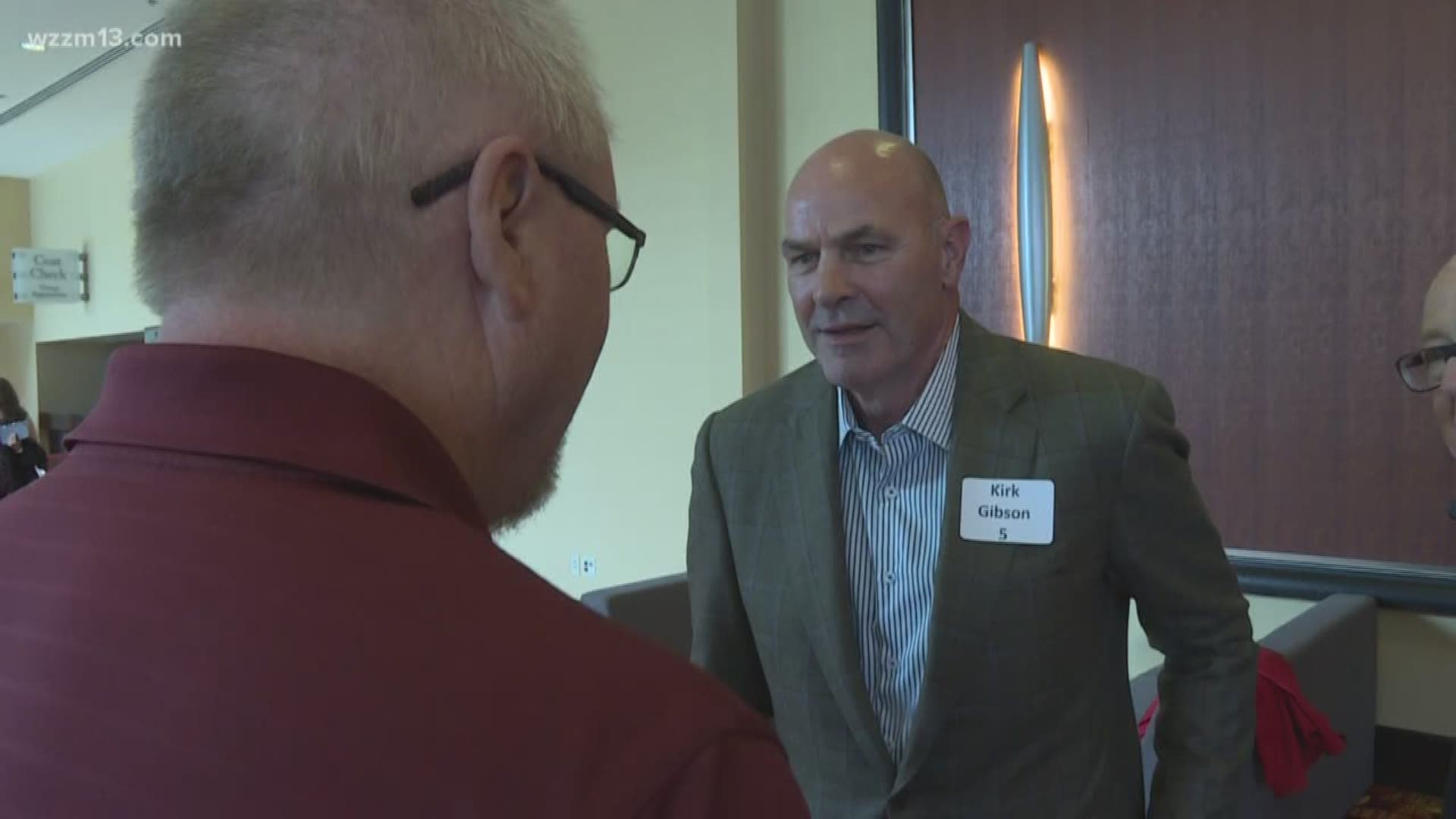 Rockford man with Parkinson's meets long-time hero Kirk Gibson