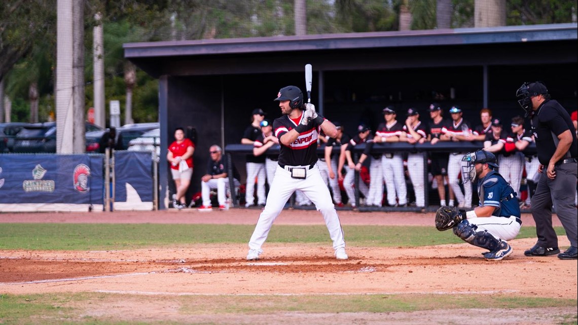 4-davenport-university-baseball-players-arrested-in-florida-wzzm13