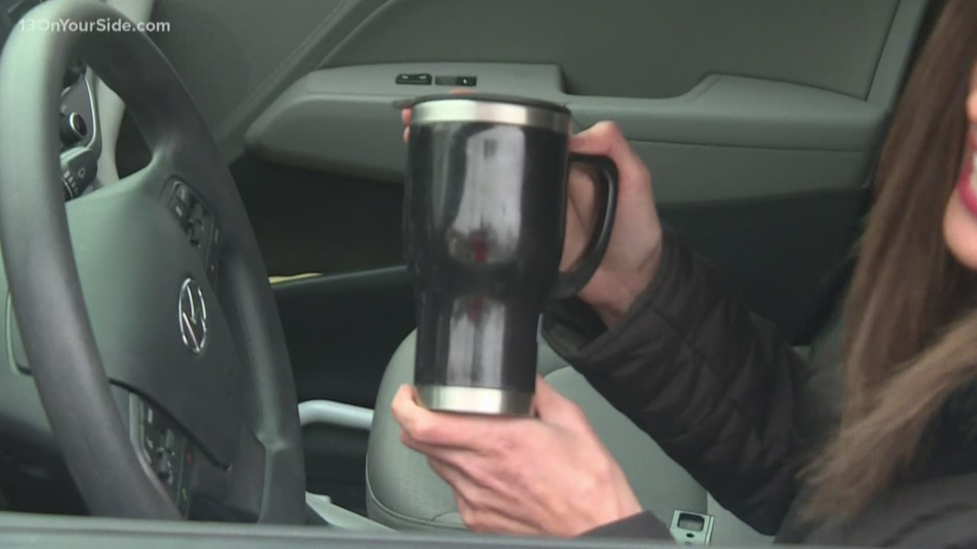 Heading on a road trip this holiday season? Kristin Mazur puts a travel mug to the test, to see if it can keep your coffee hot for hours.