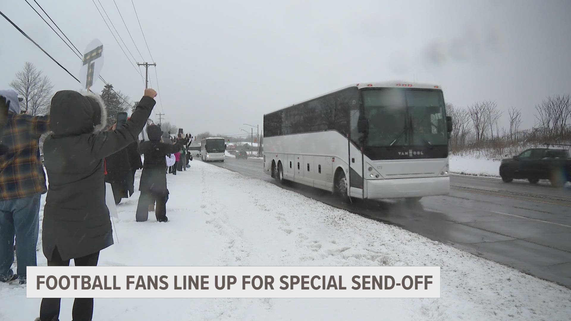 The Byron Center Bulldogs arrived to Detroit in style with family and friends lining 84th St. to wish the team luck.