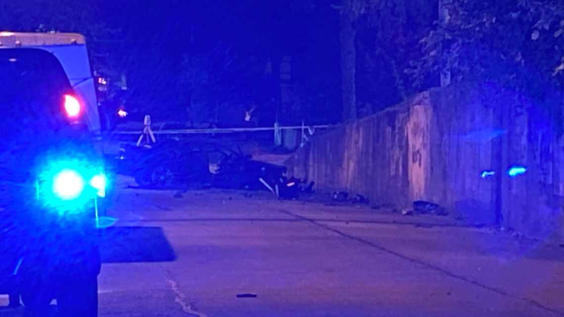 1 Killed, 2 Seriously Injured In Grand Rapids Crash Wednesday | Wzzm13.com