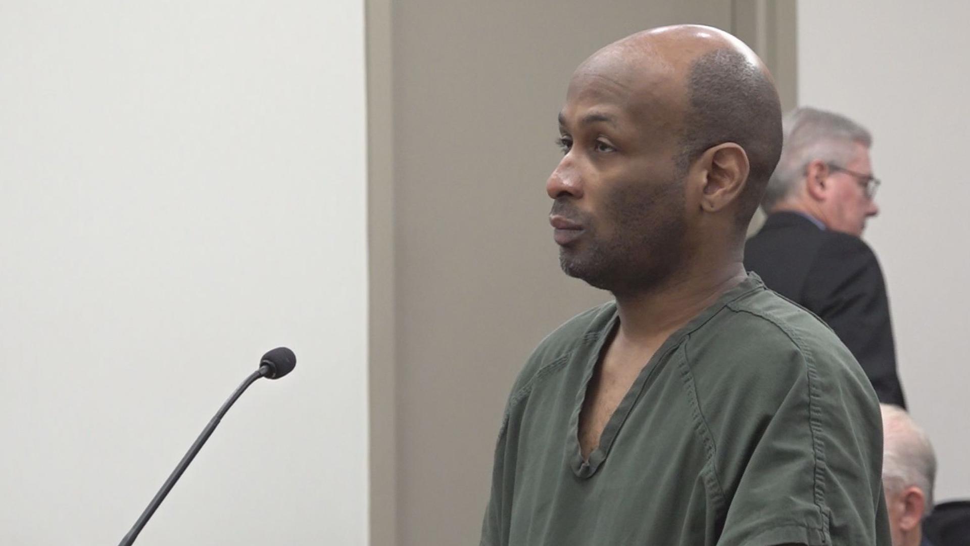 Man accused of killing Grand Rapids mom and her 2 sons set for trial ...