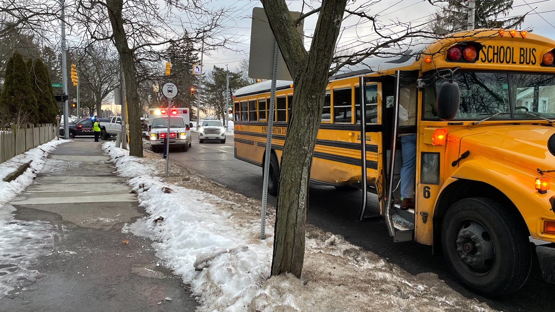 School bus accident in Grand Rapids Wednesday, no injuries
