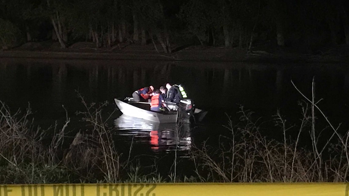 Dive team searching vehicle submerged in Grand River - Vimarsana News