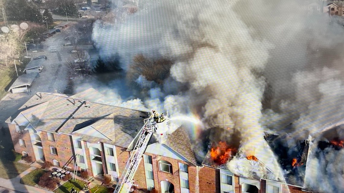 60 people displaced after winds fuel Walker apartment fire - Vimarsana News