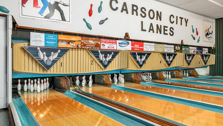 Step back in time with this retro bowling alley | wzzm13.com