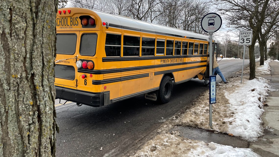 School bus accident in Grand Rapids Wednesday, no injuries