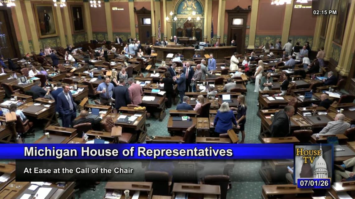 Michigan Legislature meets as state budget deadline looms
