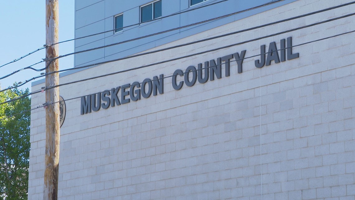 Four Muskegon County Sheriff's Office deputies plead no contest in death of Muskegon Co. Jail inmate - Vimarsana News